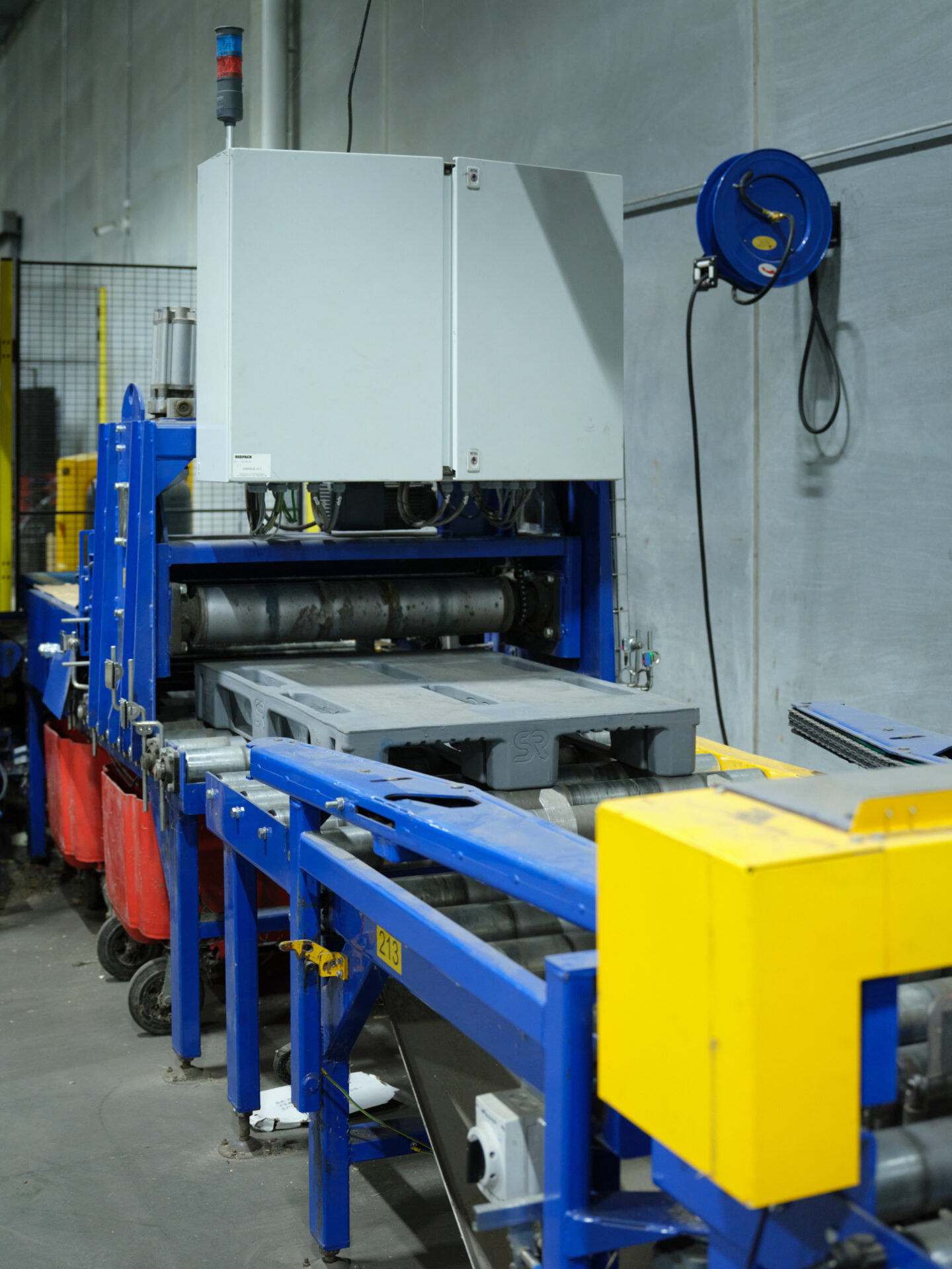 Brugt Sorteringsanlæg til EUR, LPR, CHEP og Plastik paller